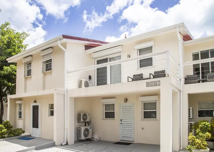 247B Waterfront Villa On South Finger, Jolly Harbo