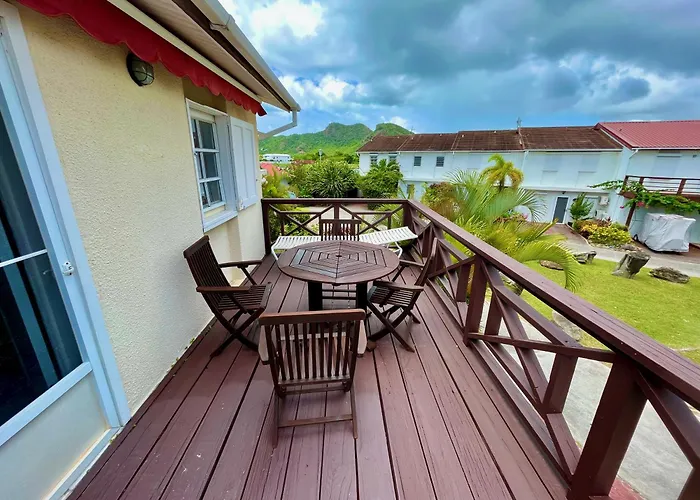Villa 224 South Finger 2-Bedroom Villa In Jolly Harbour, Walking Distance To The Beach